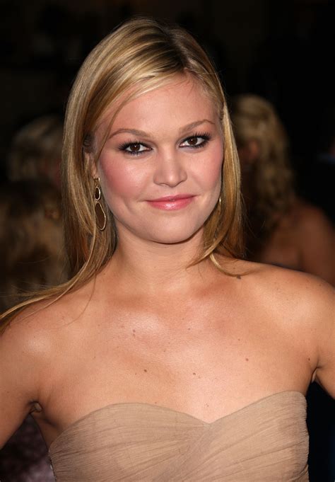 Julia Stiles pictures and photos